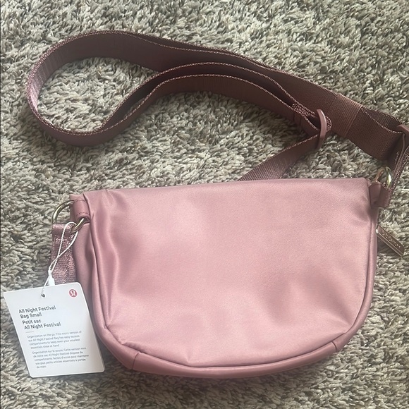 Lululemon All Night Festival Bag 2L - Picture 5 of 5